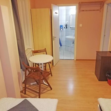 Opera Guesthouse Budapest Bagian luar foto
