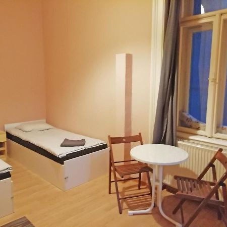 Opera Guesthouse Budapest Bagian luar foto