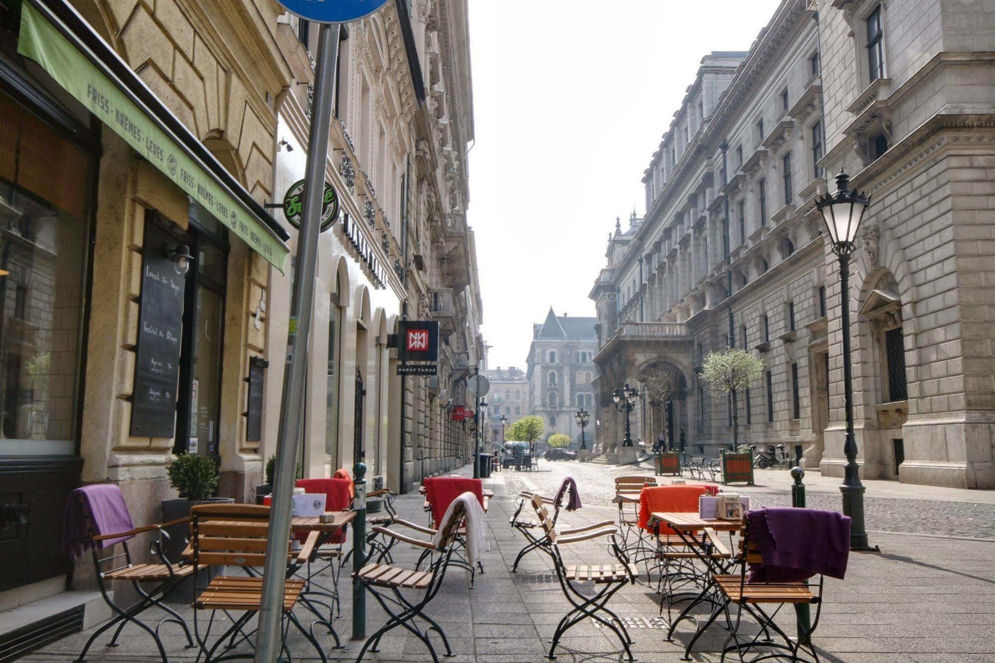 Opera Guesthouse Budapest Bagian luar foto