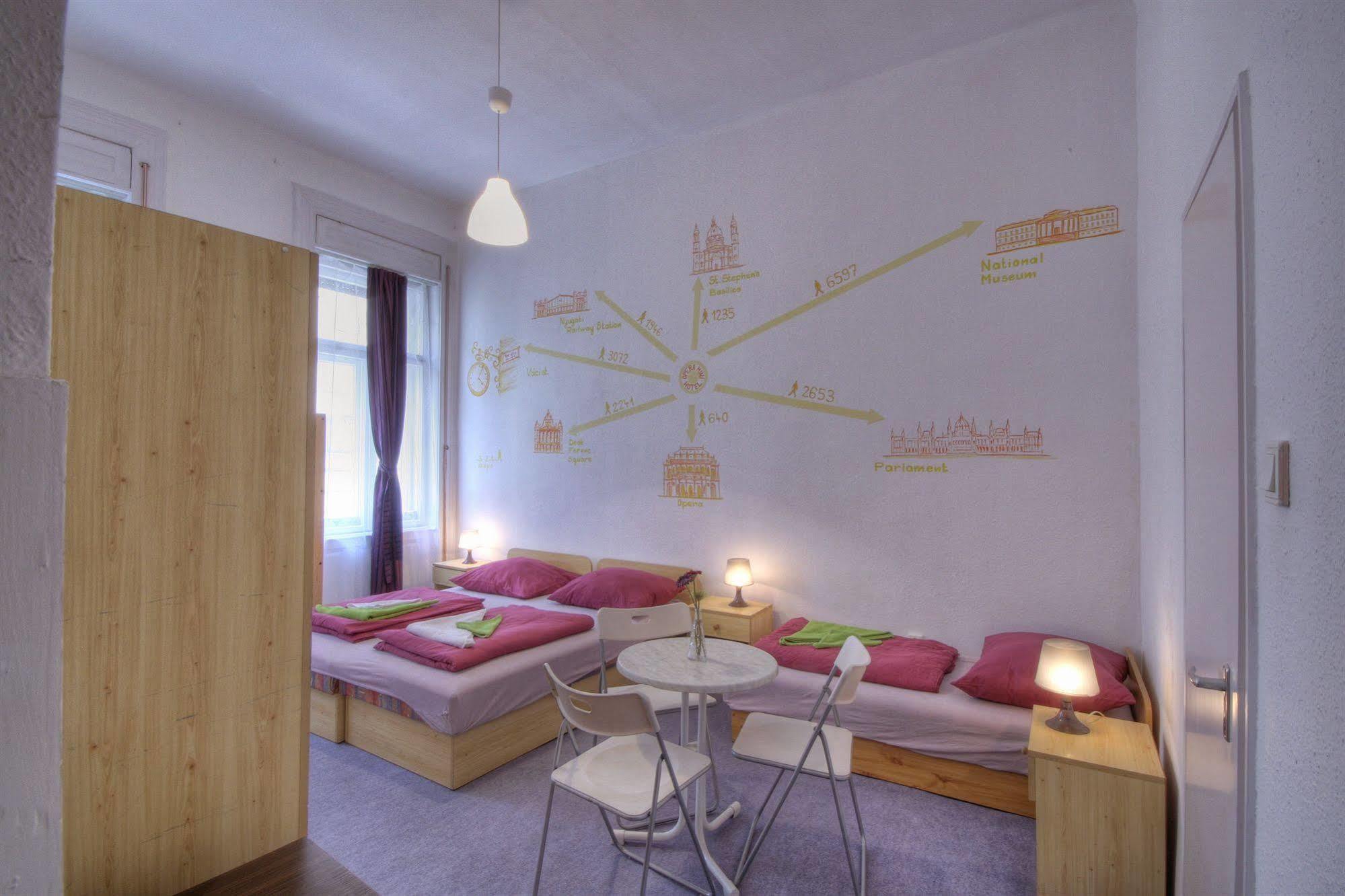 Opera Guesthouse Budapest Bagian luar foto