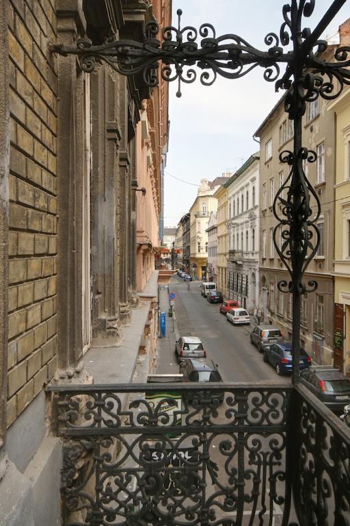 Opera Guesthouse Budapest Bagian luar foto