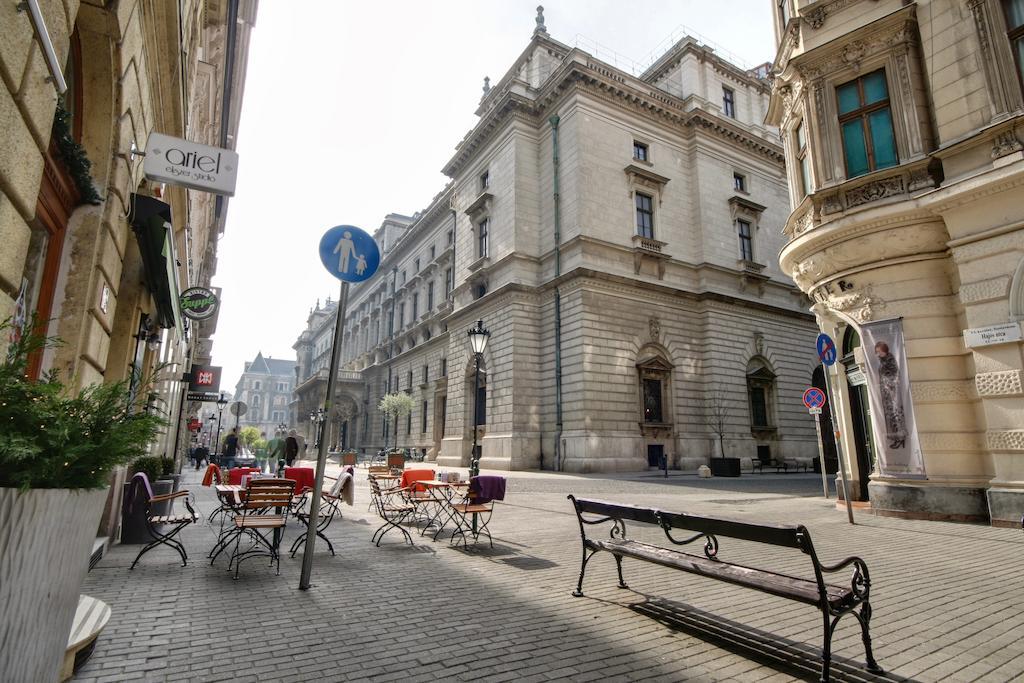 Opera Guesthouse Budapest Bagian luar foto